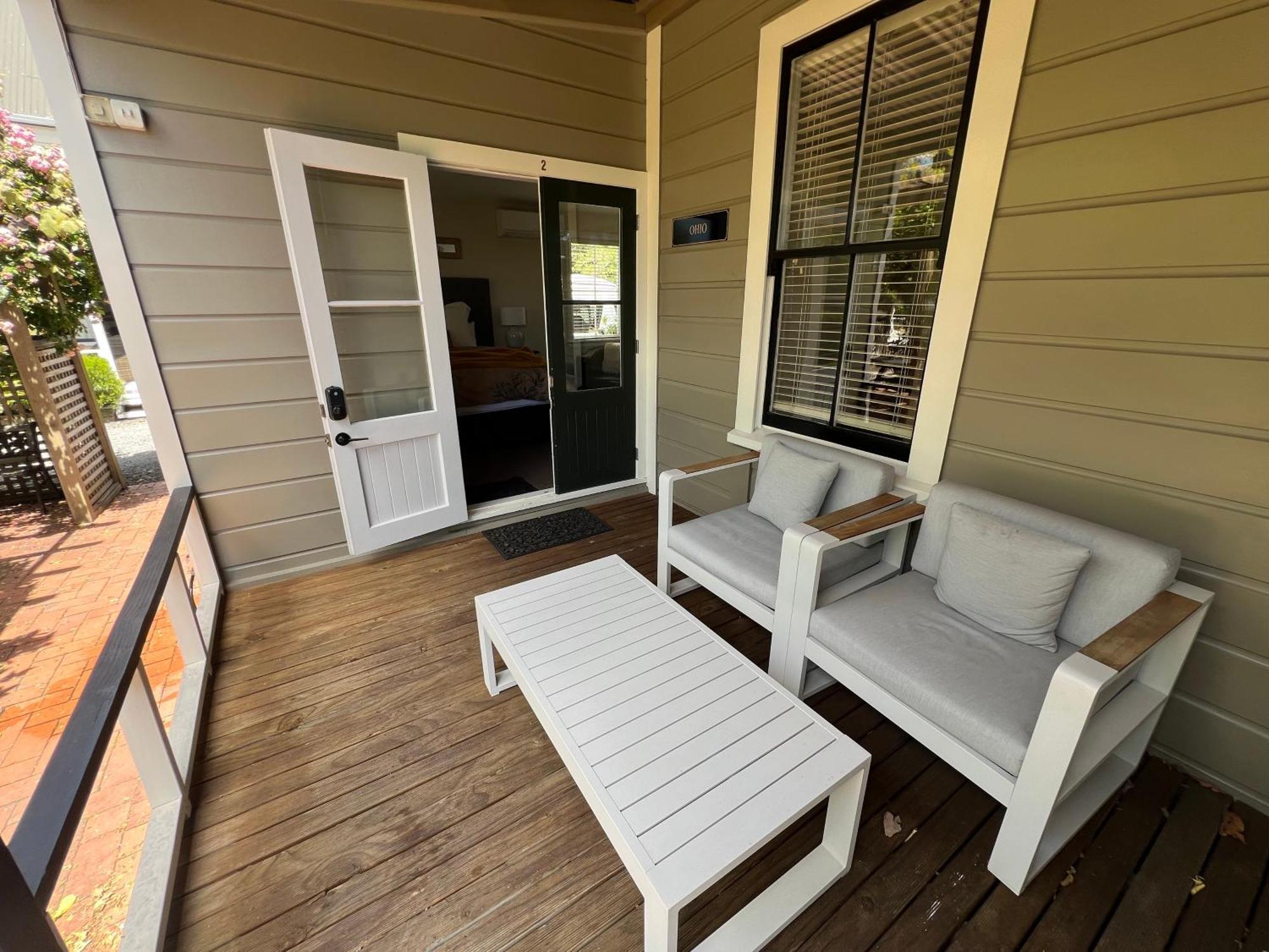 Pinot Villas Martinborough Exterior foto